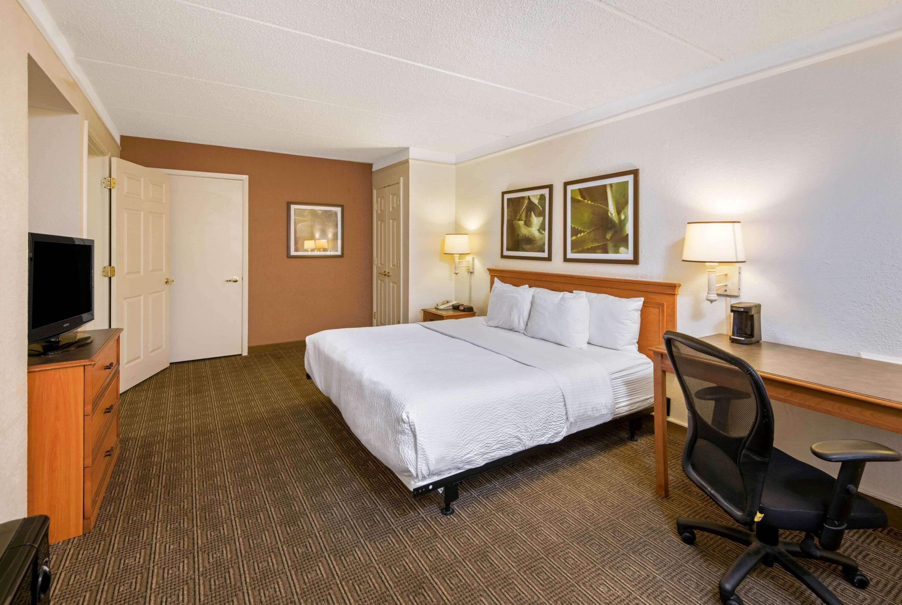 La Quinta Inn By Wyndham San Antonio Market Square Экстерьер фото